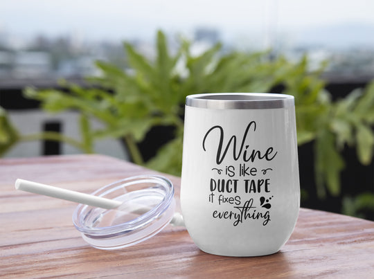 El vino es como cinta adhesiva - Vaso de vino frío