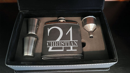 Conjunto de matraz personalizado - Regalo de matraz personalizado con nombre, inicial, edad.