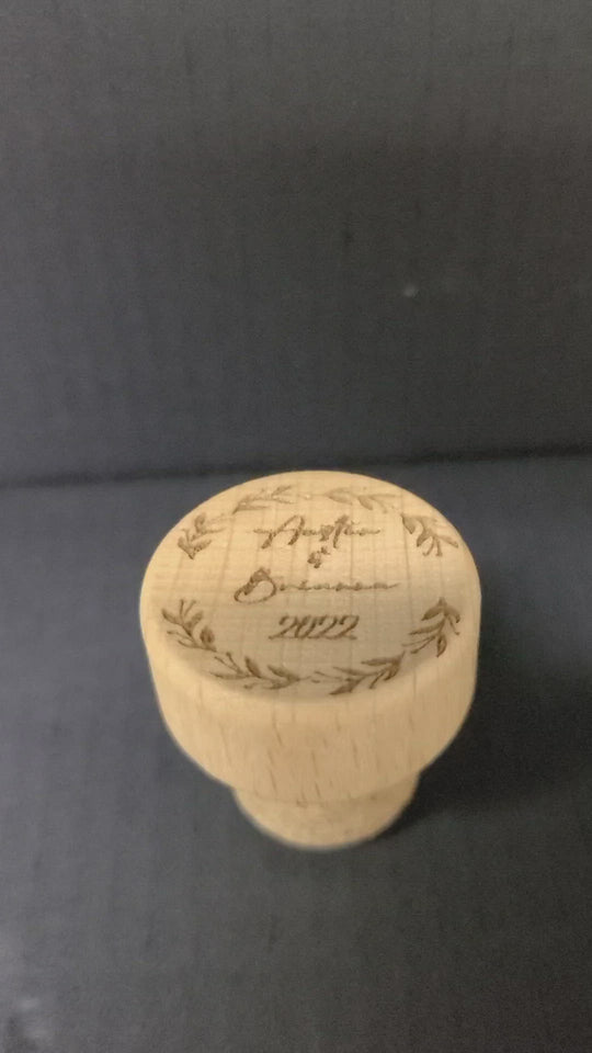 Paquete de 10 tapones de vino personalizados - Corcho y madera