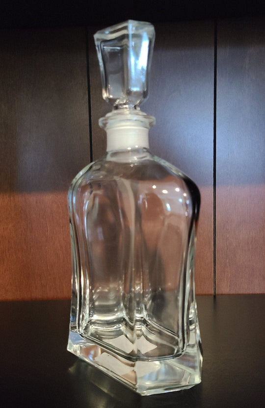 Custom Whiskey Decanter - Engraved 23.75 oz Decanter
