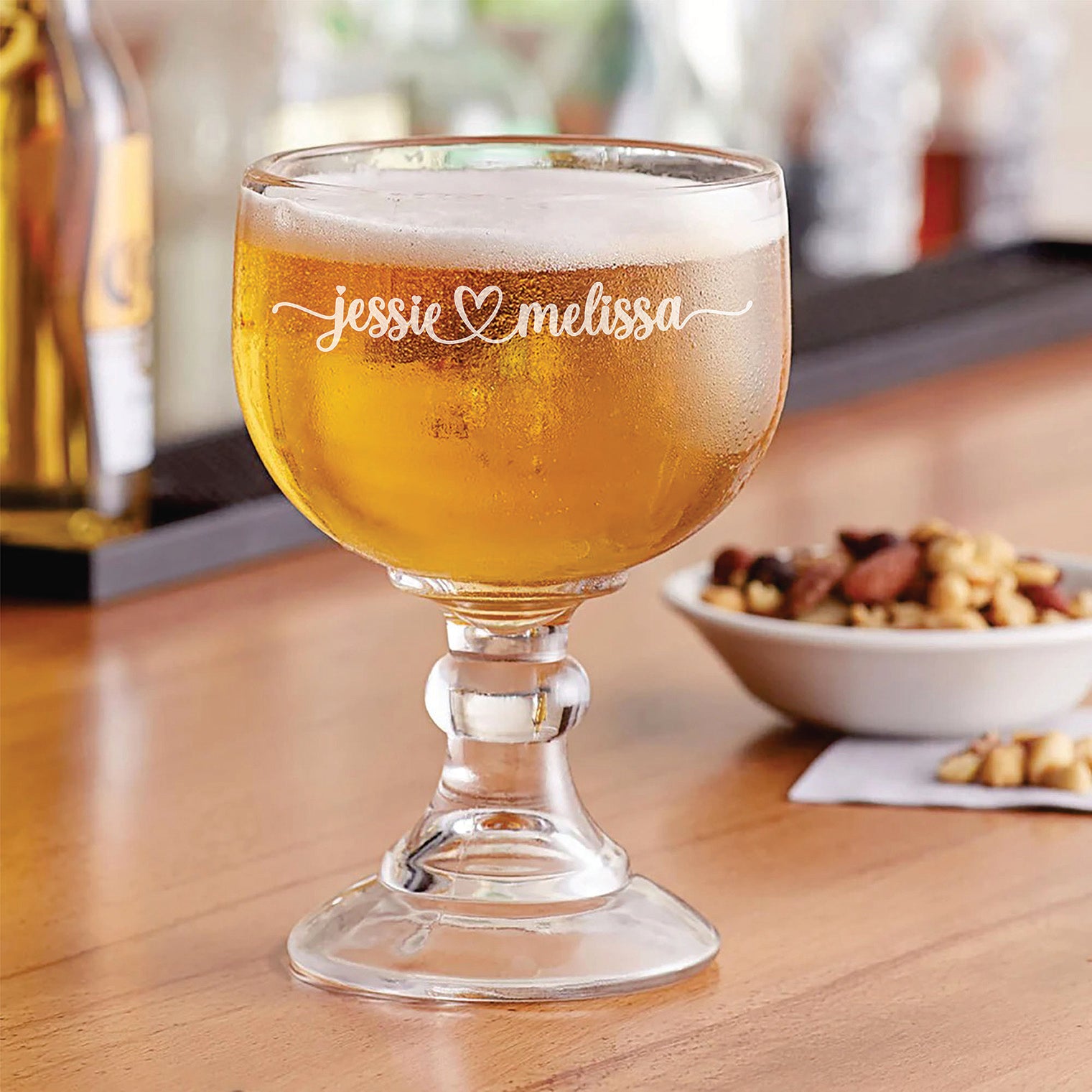 Custom Schooner Glass: Elevate Your Drinking Experience!