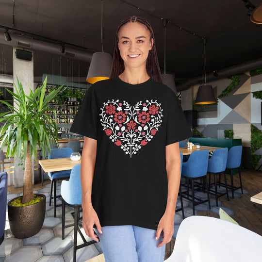 BOHO Floral Heart T-Shirt | Floral Fall Graphic Flowers and Hearts Tee