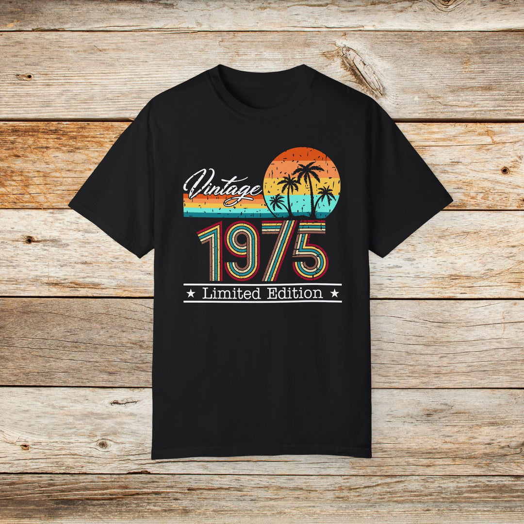 Retro 1975 Birthday T-Shirt