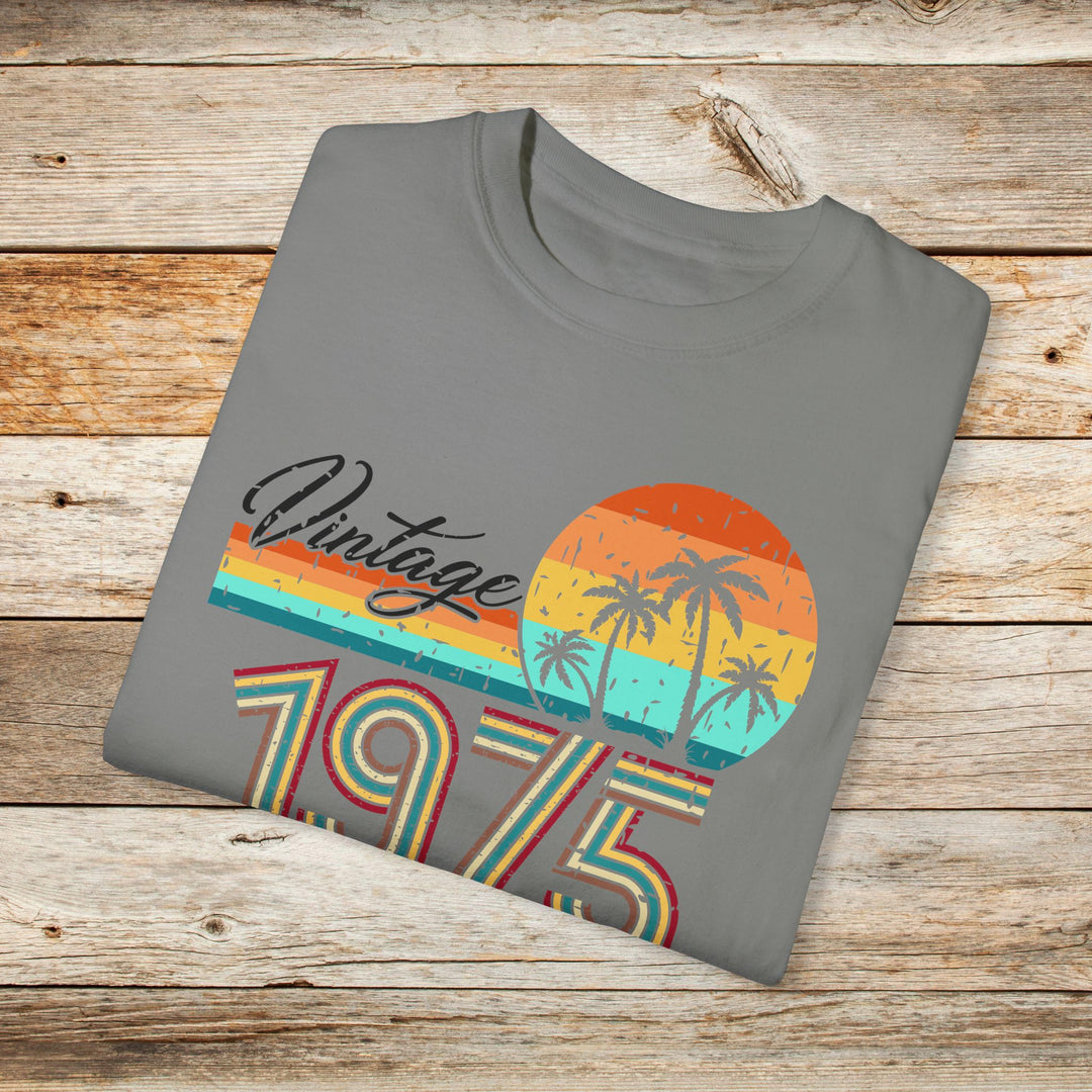 Retro 1975 Birthday T-Shirt