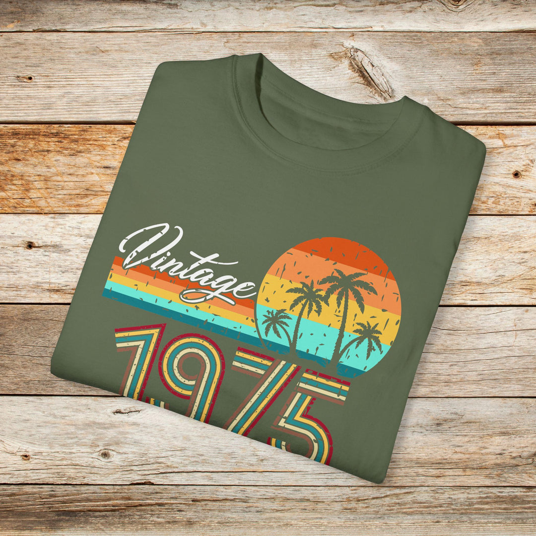 Retro 1975 Birthday T-Shirt