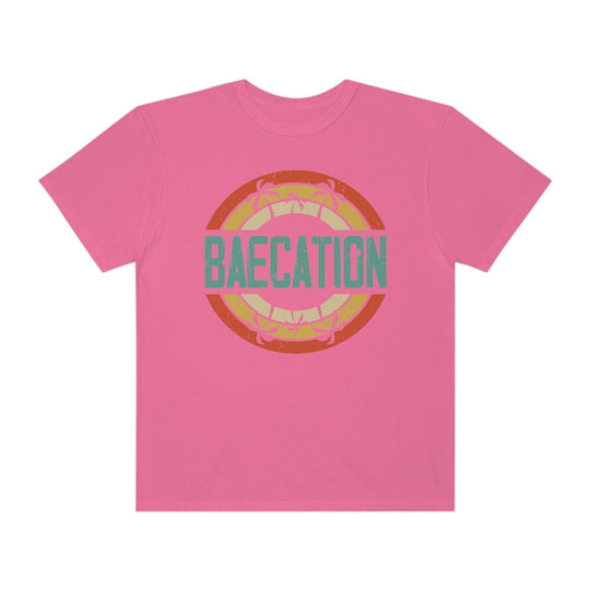 Baecation Retro Style T-Shirt Crunchberry / S