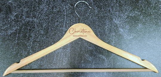Engraved Hangers Natural / Autography