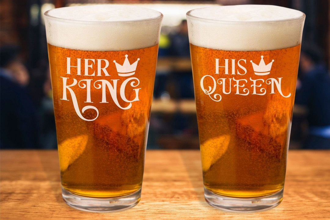 Mr and Mrs Wedding Glasses - Engraved Beer Pints King and Queen
