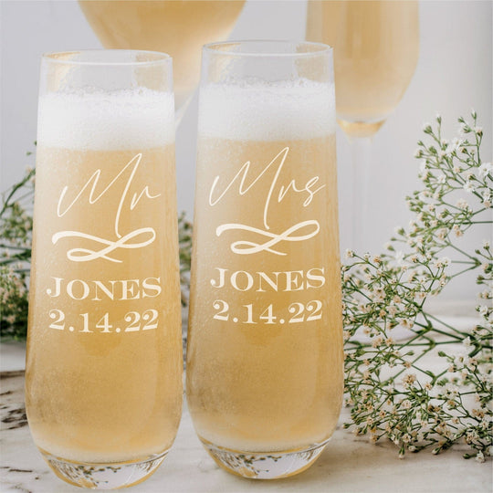 Wedding Toast Glasses - Mr and Mrs Stemless Champagne Flutes Bacalisties