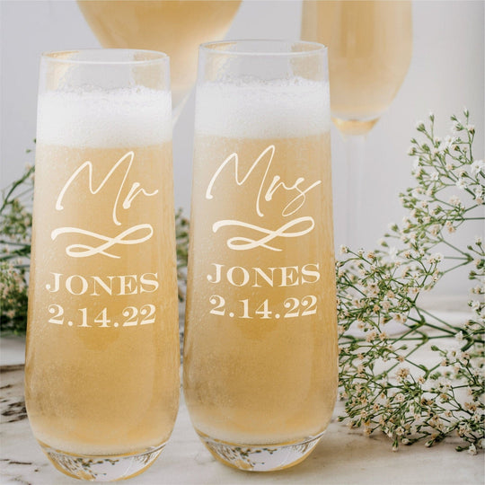 Wedding Toast Glasses - Mr and Mrs Stemless Champagne Flutes Monita